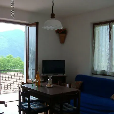 Casa Giulia Brentano Holiday home *